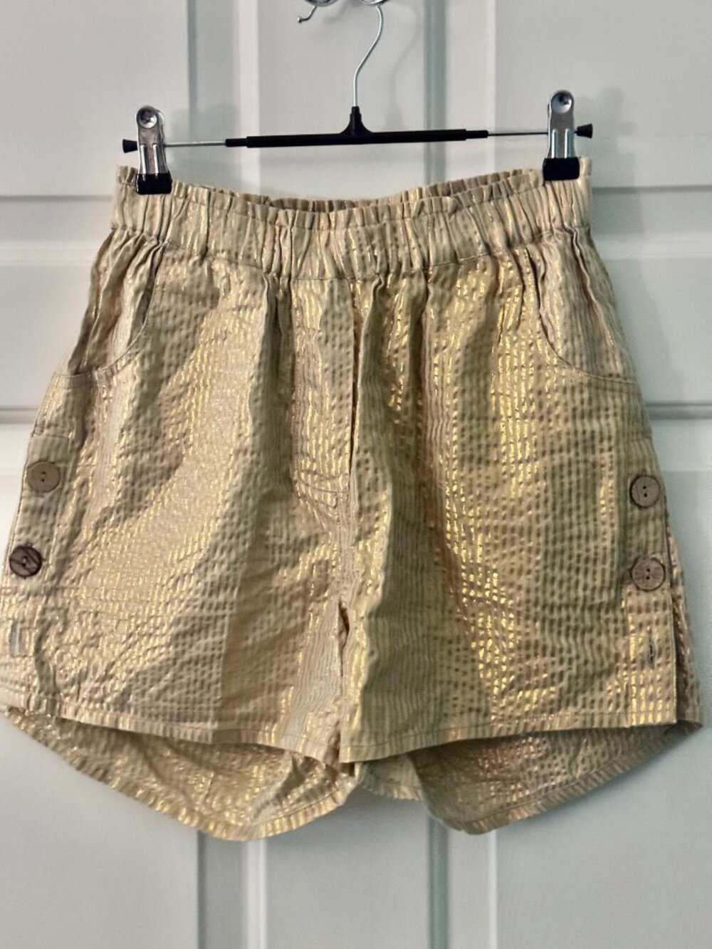 ✨ Jen's Pirate Booty Los Palms Desert Stripe Metallic Shorts Gold/Cream ✨ Small